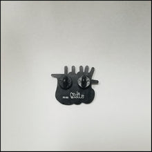 Stu Black & White Throwie - Enamel Pin Set