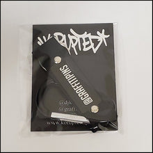 Graffitipins Carabiner Elite Key Tag